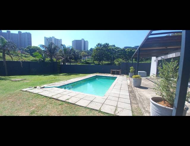 2 BEDROOM FLAT FOR SALE IN MORNINGSIDE